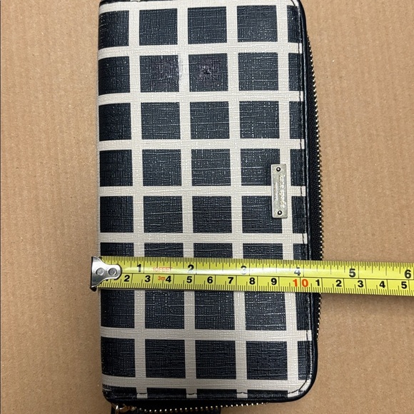 Kate Spade 'Laurel' zip-around wallet with a checkered pattern -Saffiano leather - Picture 9 of 9